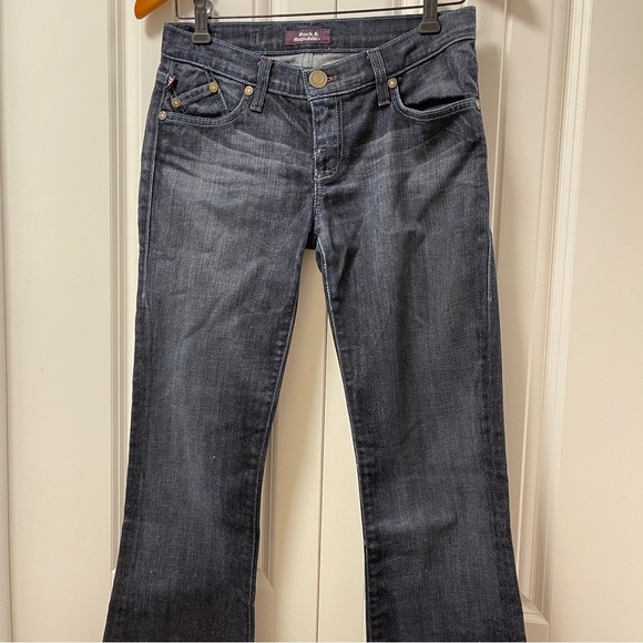 Rock & Republic Dark Wash Low rise Bootcut Flared Jeans - Size 25 - Picture 3 of 14